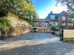 Photo 62- click for photo gallery